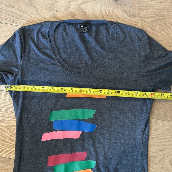 Grey T-shirt with Jack Bush print from Vancouver Art Gallery - Picture 2 of 6